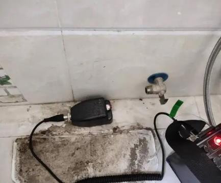 永德屋顶漏水维修公司分享下卫生间漏水的危害及解决方法